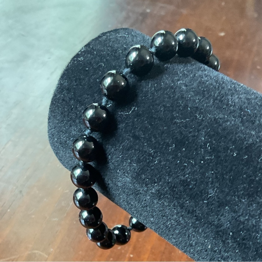 Black Onyx Gemstone Hand Knotted Bead Bracelet Filigree Clasp - Picture 2 of 4